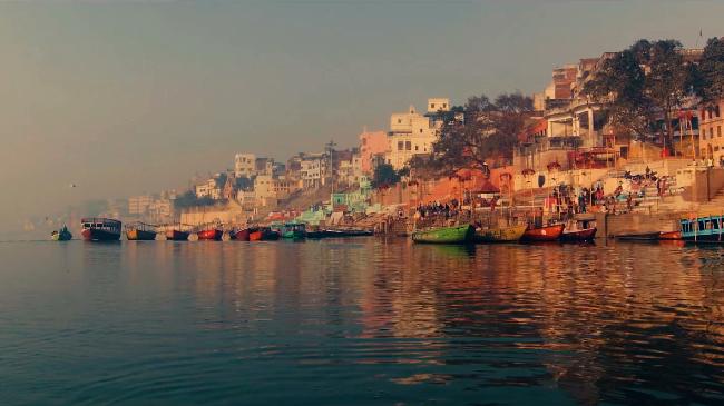 ER 26 « Morning ghats of varanasi »